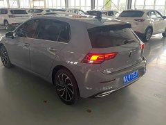 Volkswagen Golf Facelift 200TSI DSG - ფოტო 3