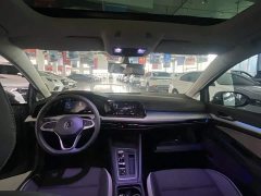 Volkswagen Golf Facelift 200TSI DSG - ფოტო 5