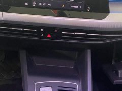 Volkswagen Golf Facelift 200TSI DSG - ფოტო 6