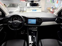 Volkswagen Jetta VS5 280TSI Automatic Gloss Comfort Edition - ფოტო 10