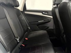 Volkswagen Jetta VS5 280TSI Automatic Gloss Comfort Edition - ფოტო 12