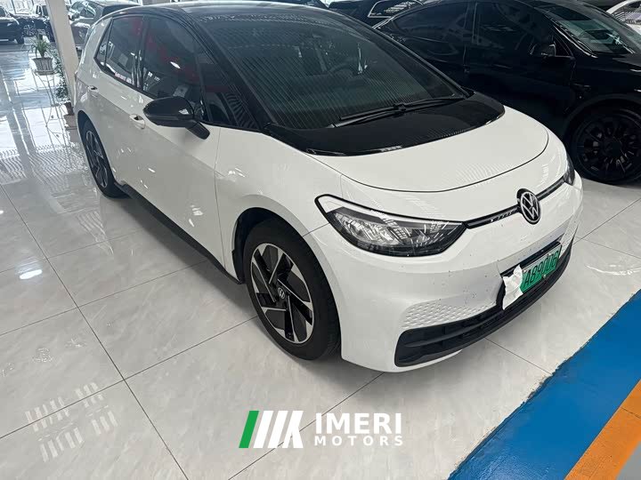 Volkswagen ID.3 2026 Smart Edition Outstanding Version - ავტომობილი ჩინეთიდან