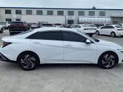 Hyundai Elantra 2023 1.5L CVT GLX Elite - ფოტო 5