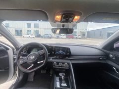 Hyundai Elantra 2023 1.5L CVT GLX Elite - ფოტო 6