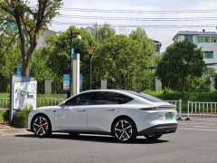 NIO ET5 2022 75kWh - ფოტო 13