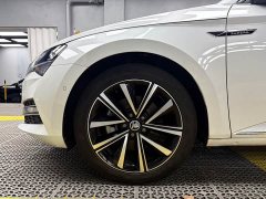 Skoda Superb 2024 TSI280 DSG Prestige - ფოტო 8