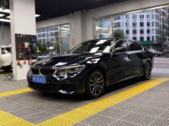 BMW 3 Series 320Li M Sport Package - ფოტო 1