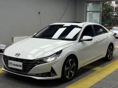 Hyundai Elantra 2021 1.5L CVT Luxury - ფოტო 1