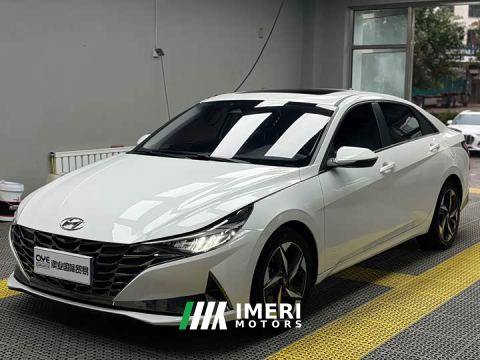 2022 Hyundai Elantra 1.5L CVT Luxury