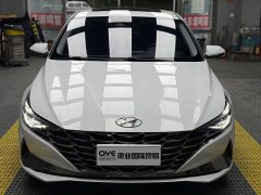 Hyundai Elantra 2021 1.5L CVT Luxury - ფოტო 2