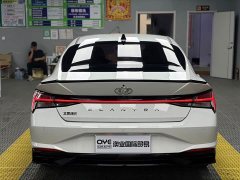 Hyundai Elantra 2021 1.5L CVT Luxury - ფოტო 5