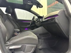 Volkswagen Golf 2021 280TSI DSG R-Line - ფოტო 10