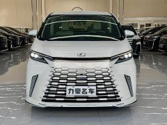 Lexus LM 2023 500h Six-Seat Premium Edition - ფოტო 2