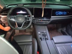 Volkswagen Passat Pro 300TSI Dragon Prestige Edition - ფოტო 12