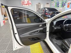 Hyundai Elantra 1.5L CVT Luxury - ფოტო 16