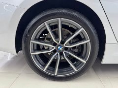 BMW 3 Series 320Li M Sport Package - ფოტო 15