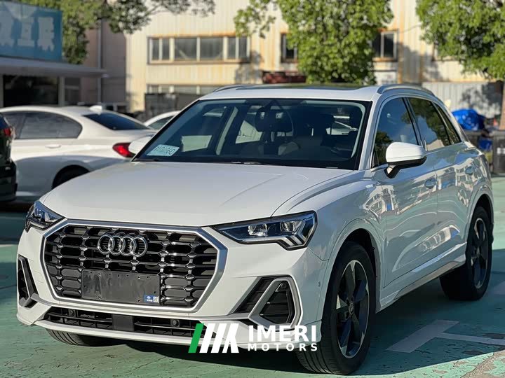 Audi Q3 35 TFSI Fashion Dynamic