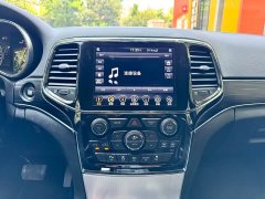 Jeep Grand Cherokee (Imported) 2021 3.0L 80th Anniversary Edition - ფოტო 16