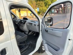 Maxus V80 2019 2.5T Classic 6-speed manual Aoyuntong Facelift Short Wheelbase Medium Roof 5/6-seater - ფოტო 11