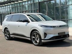 Dongfeng eπ008 636Max Pure Electric 6-Seater - ფოტო 3