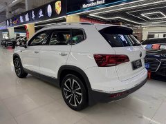 Volkswagen Touareg 330TSI AWD Luxury - ფოტო 4