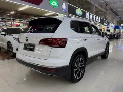 Volkswagen Touareg 330TSI AWD Luxury - ფოტო 6