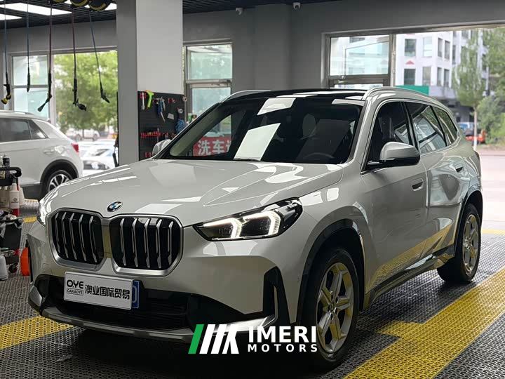 BMW X1 sDrive20Li X Design Package