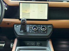 Land Rover Defender 110 3.0T P400 X - ფოტო 16