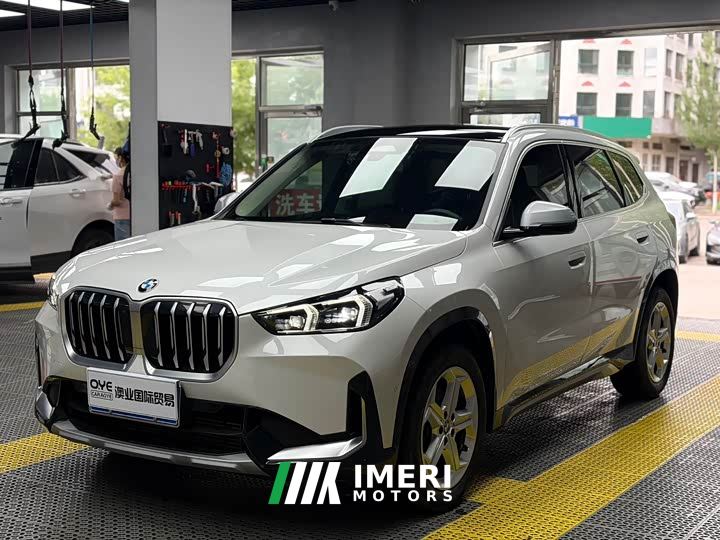 BMW X1 sDrive20Li X Design Package