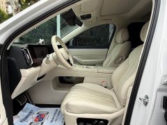 AITO M8 Pure Electric Max Six-Seat AWD with 192-Channel LiDAR - ფოტო 7
