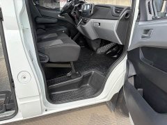 New Journey Xintu V80 Super Value Edition Aoyuntong 2.0T Manual Short Wheelbase Mid-roof 127Ps 5/6 Seater - photo 6