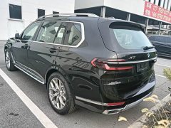 BMW X7 xDrive40i Premier Luxury Package - фото 3