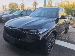 BMW X5 xDrive 40Li M Sport Midnight Edition Package - ფოტო 1
