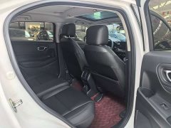Honda Vezel 1.5L CVT Tech Edition - ფოტო 12