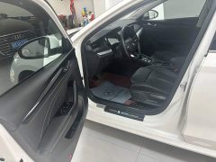 Skoda Octavia PRO TSI280 Premium Edition - ფოტო 4