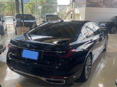 BMW 7 Series 730Li Luxury Package - ფოტო 11
