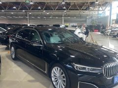 BMW 7 Series 730Li Luxury Package - ფოტო 2