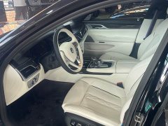 BMW 7 Series 730Li Luxury Package - ფოტო 3