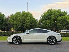 Porsche Taycan - ფოტო 3