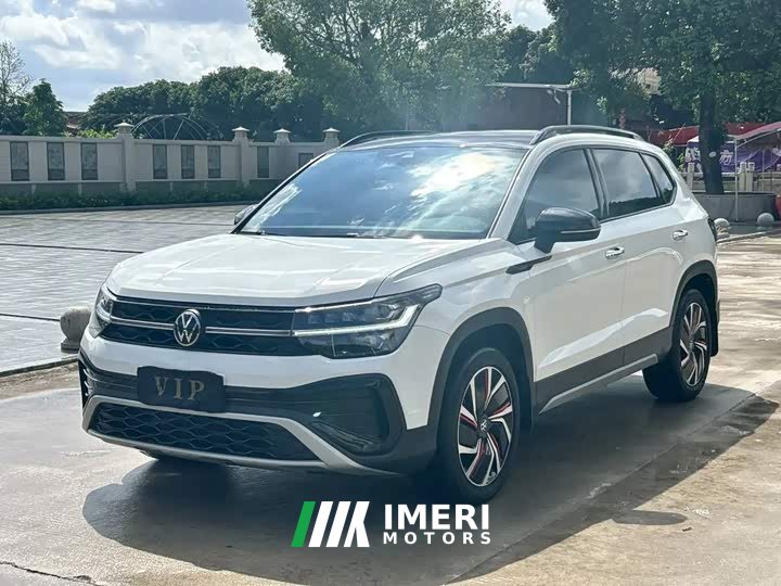 Volkswagen Touareg 2023 300TSI FWD Full Moon Edition - ავტომობილი ჩინეთიდან