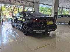 Volkswagen Passat 330TSI Starry Sky Elite - ფოტო 4