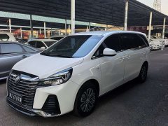 Buick GL8 Land Business Class Smart Edition - ფოტო 1
