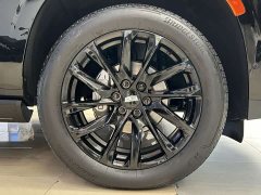 Cadillac ESCALADE 3.0L Diesel Sport Platinum Extended Edition - ფოტო 17