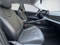 Hyundai Elantra 1.5L CVT Luxury - ფოტო 14