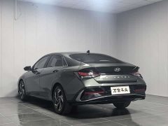 Hyundai Elantra 1.5L CVT GLX Elite - ფოტო 6