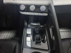 Hyundai Elantra 1.5L CVT GLX Elite - ფოტო 14