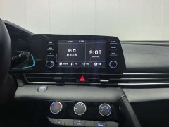 Hyundai Elantra 1.5L CVT GLX Elite - ფოტო 15