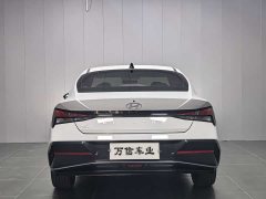 Hyundai Elantra 1.5L CVT GLX Elite - ფოტო 4
