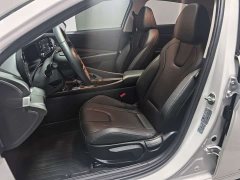 Hyundai Elantra 1.5L CVT GLX Elite - ფოტო 8