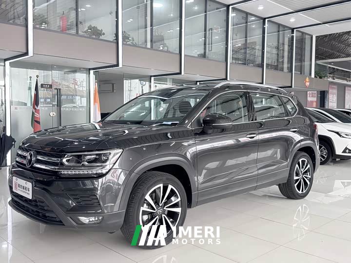 Volkswagen Touareg 2022 280TSI FWD Luxury Edition - ავტომობილი ჩინეთიდან